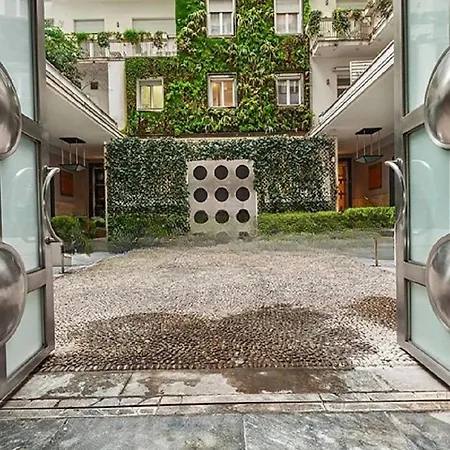 Elegante 3 Locali Con 2 Bagni Nel Cuore Di Casa vacanze Milano