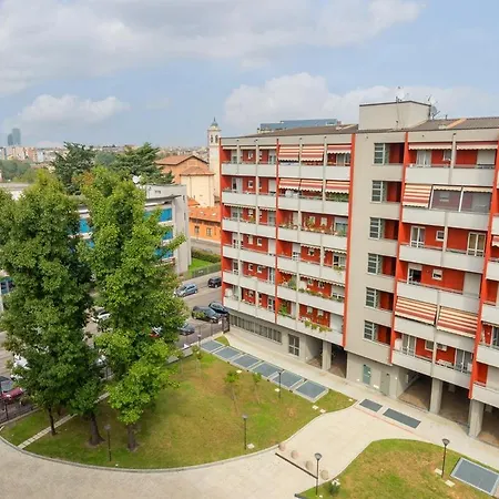 Wonderful View On Citylife-suite Near Metro M2 * Milan