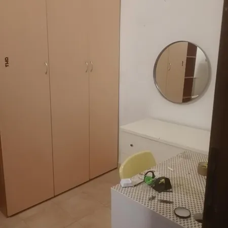 Bilocale Con Terrazzo