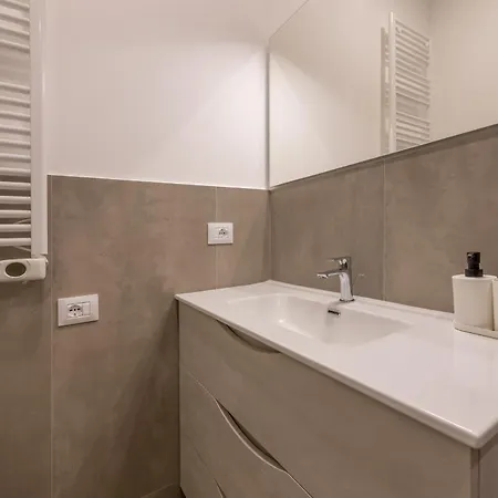Fondazione Prada - Chic Apartament *