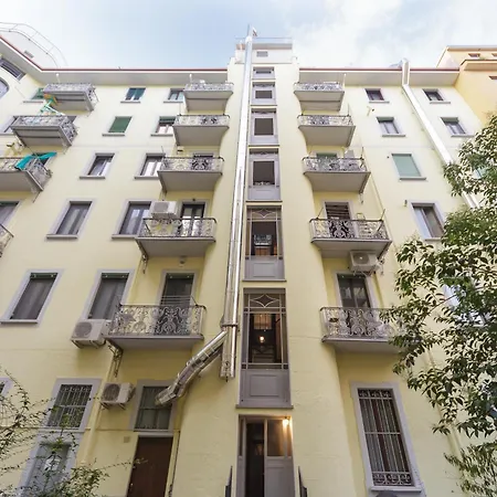 Appartement Duomo 10 Min Shopping Street Metro Loreto *