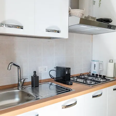 Aura House - Duomo - Life & Sempione 7 Min Apartamento