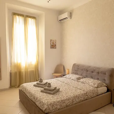 Apartamento Aura House - Duomo - Life & Sempione 7 Min *