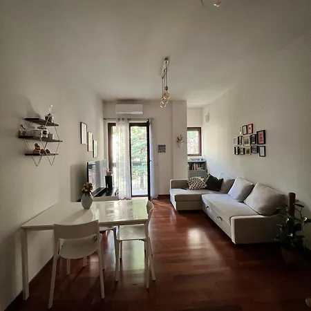 Deluxe & Elegant With Comfort And View