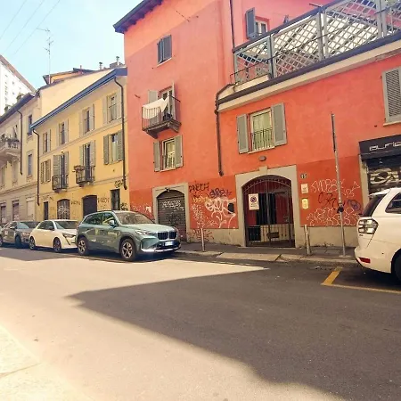 20 Minutes From Center - Design * Milan