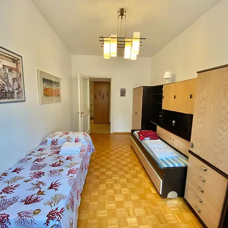 公寓 Beada Home, A Pochi Passi Dal Centro Storico Di E Da Navigli, Con Fermata Metropolitana A Pochi Passi! *