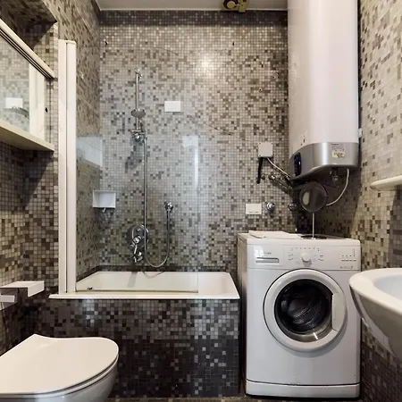 Corso Venezia Double With Double Bathroom And Balcony Апартаменты Милан