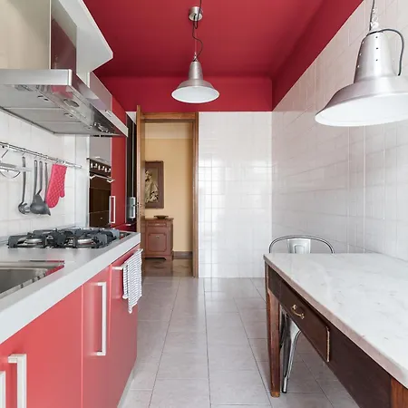 Vercelli Pagano - Ampio E Luminoso Trilocale *