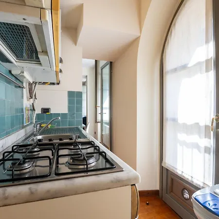 Via Dei Fabbri Michelangelo - Walk To Cattolica & Duomo - Navigli 5 Min Apartament *