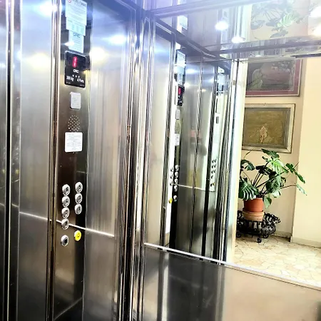 Apartment S. Ambrogio Square Milan