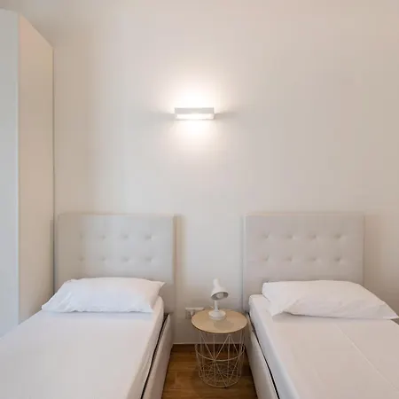 Beautiful Two Bedrooms Navigli - Mirable Pm *