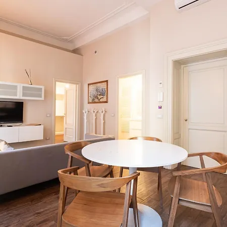 Crocetta Traviata Bilocale I Piano - Mirable Pm Apartament *