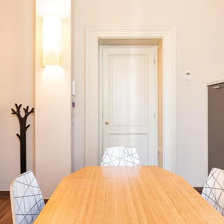 Crocetta Turandot One Bed 1st Floor - Mirable Pm * Milano