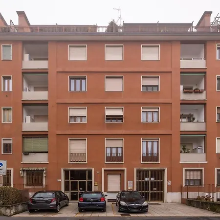 Wonderful 2 Bedrooms Fiera Area - Mirable Pm Apartamento *