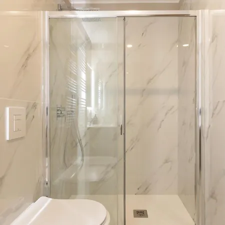 Beautiful 1 Bedroom Fiera Area - Mirable Pm