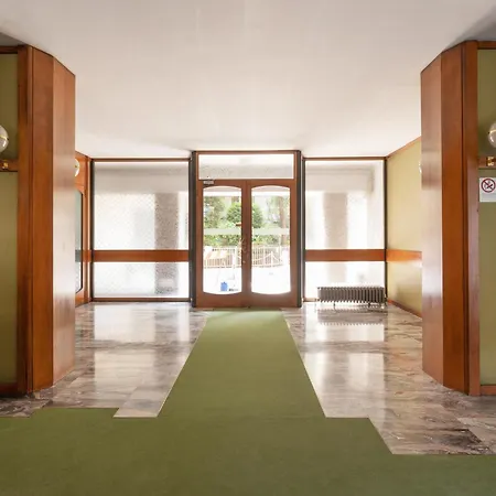 Luminoso Piano Alto Con Terrazzo - Mirable Pm 公寓