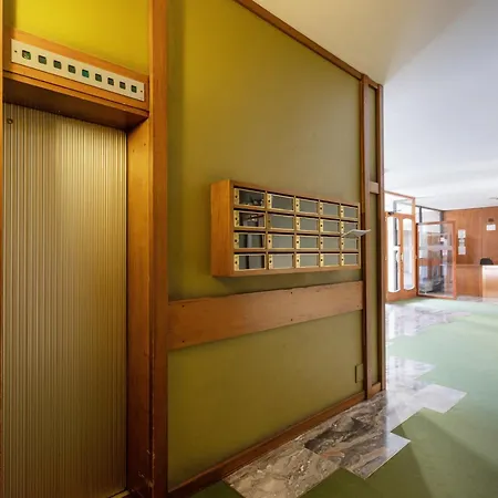 公寓 Luminoso Piano Alto Con Terrazzo - Mirable Pm