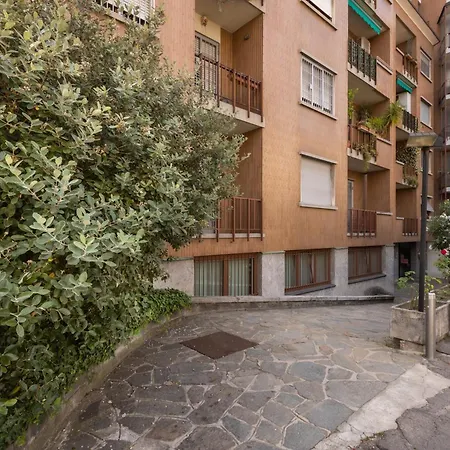 Luminoso Piano Alto Con Terrazzo - Mirable Pm