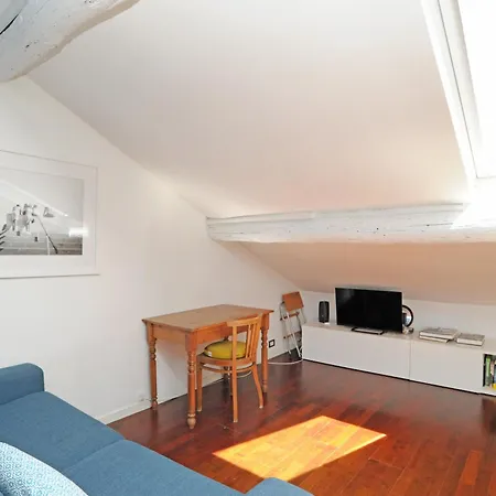 Castelvetro Apartment