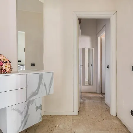 San Siro Cozy Nest - La Vista Apartment