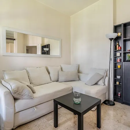 San Siro Cozy Nest - La Vista Apartment *