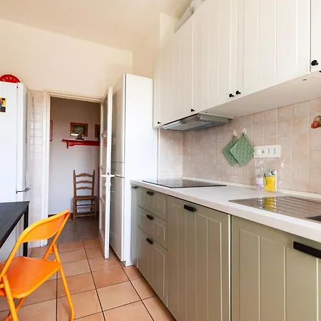 Youhosty - San Siro View *