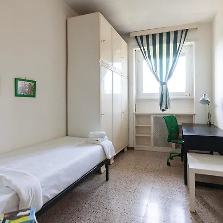 Apartman Youhosty - San Siro View *