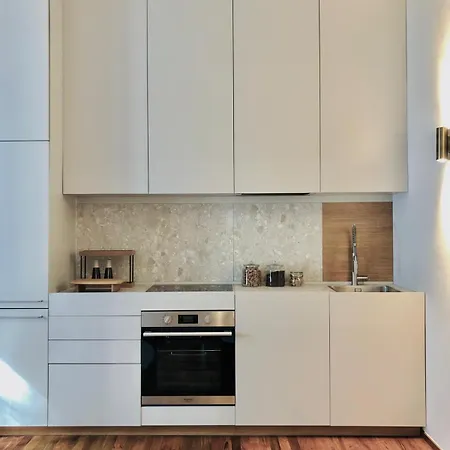 Fifty Eight Regina Margherita Appartement