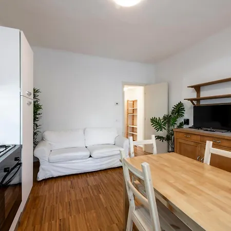 Quiet Bilo In Naviglio District - B Apartament Mediolan