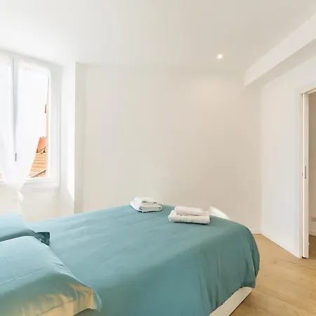 Youhosty - Sauro 5 ميلان