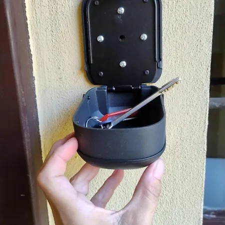 Apartament Ticinese 59 *