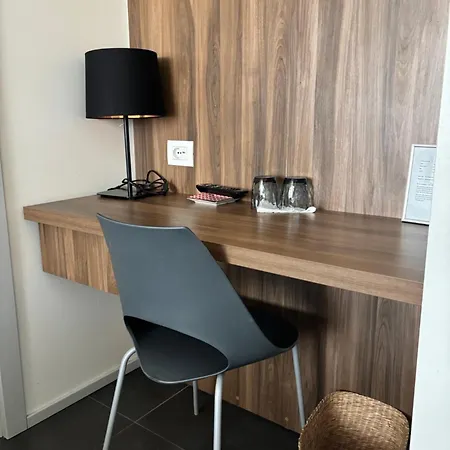 Enjoy Garden - Flavio Baracchini 9 - 4* Mailand