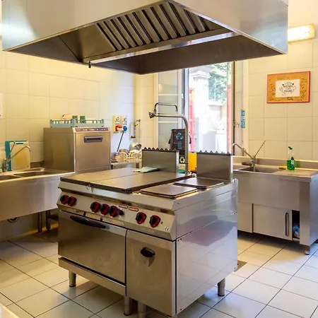 Ciao Mi - Hostel&long - Niguarda&bicocca 3*