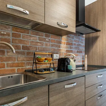 Divi - Strategic Place ミラノ