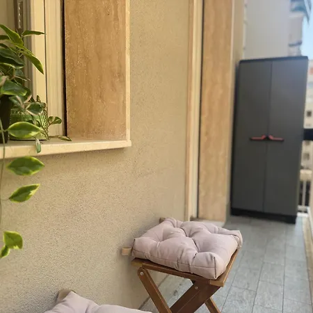 A Casa Di Imma A 5 Min Stazione Centrale, Wi-fi Veloce, Balcone Abitabile Апартаменты