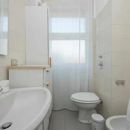 Navigli Retreat Near Duomo Milan