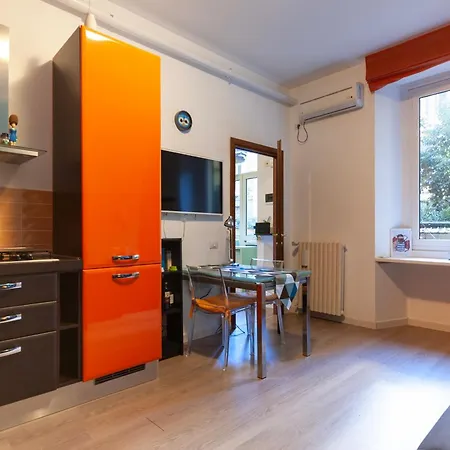Casa Monet - 10 Minuti Dal Duomo Apartment Milan