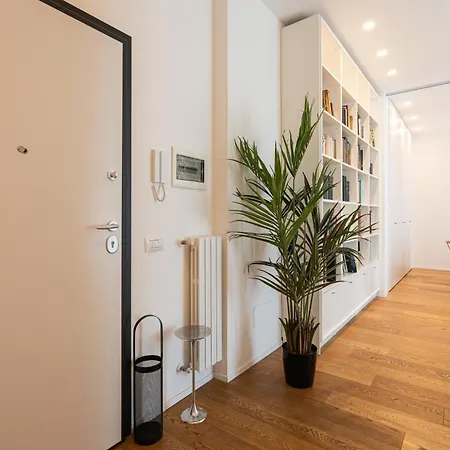 Splendid One Bedroom De Angeli 2nd Fl - Mirable Pm