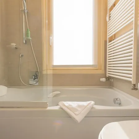 Wonderful 2bedroom Flat Solari 7th F - Mirable Pm 아파트 밀라노