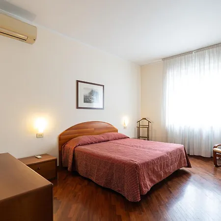 Splendido Trilocale Zara Ottavo Piano - Mirable Pm * Milano