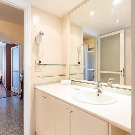 Appartamento Splendido Trilocale Zara Ottavo Piano - Mirable Pm