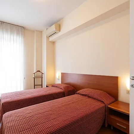 Splendido Trilocale Zara Ottavo Piano - Mirable Pm Milano