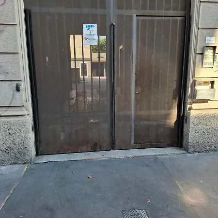 20 Minuti Dal Duomo Therussianflower Apartamento