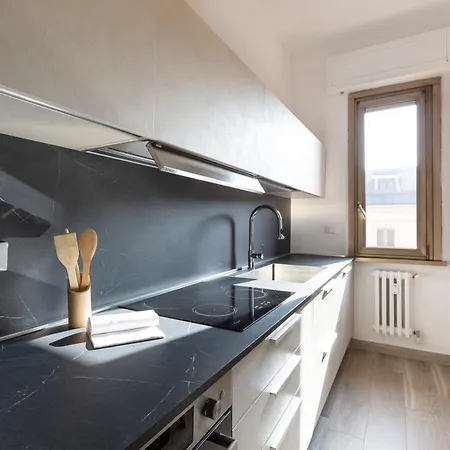 Modern 2 Bedrooms Tortona Via Savona - Mirable Pm 밀라노