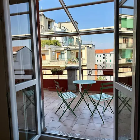 Lr Deluxe - Sebino 4 - With Private Terrace Apartmán *