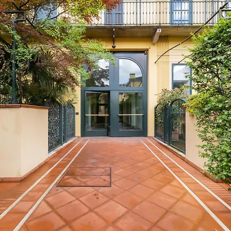 Bright One Bedroom Porta Venezia - Mirable Pm