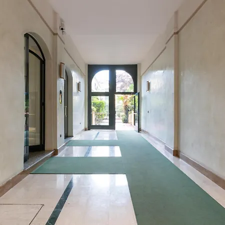 Bright One Bedroom Porta Venezia - Mirable Pm Апартаменты Милан