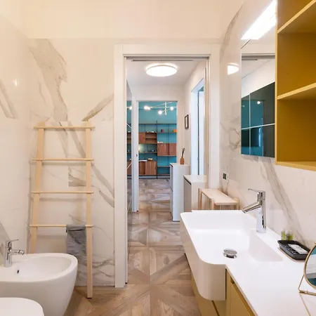 Bright One Bedroom Porta Venezia - Mirable Pm Апартаменты *