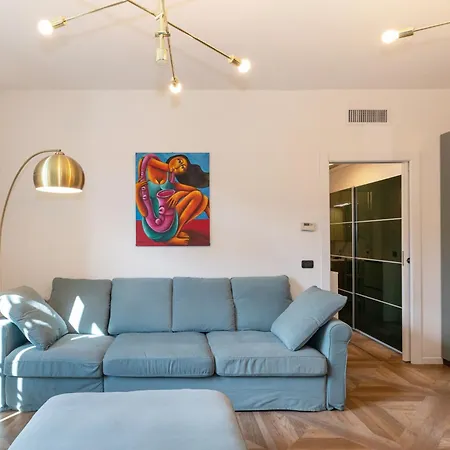 Bright One Bedroom Porta Venezia - Mirable Pm