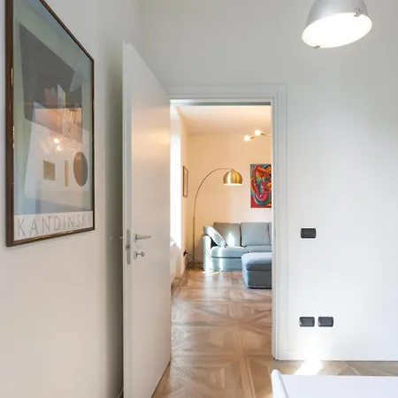 Bright One Bedroom Porta Venezia - Mirable Pm Apartament *